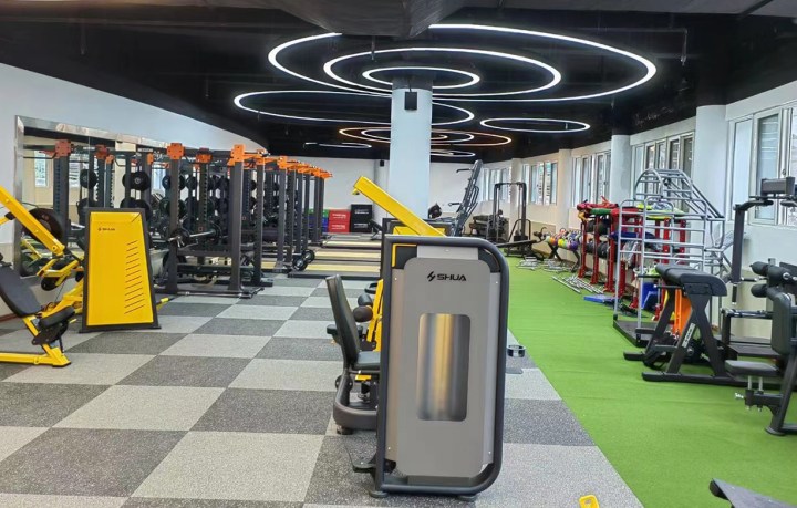 学校.jpg 学校.jpg